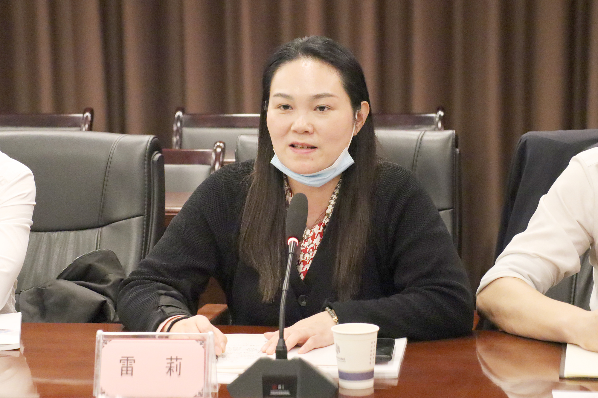 雷总.jpg 雷总.jpg